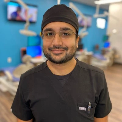Hamza Ahmed, Dentist Hamza Ahmed Dentist